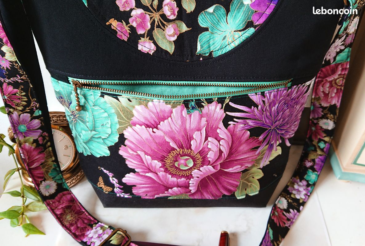 Sac à main tissu coton floral japonais, rose, turquoise, noir, triple ouverture, sangle ajustable (image 4)