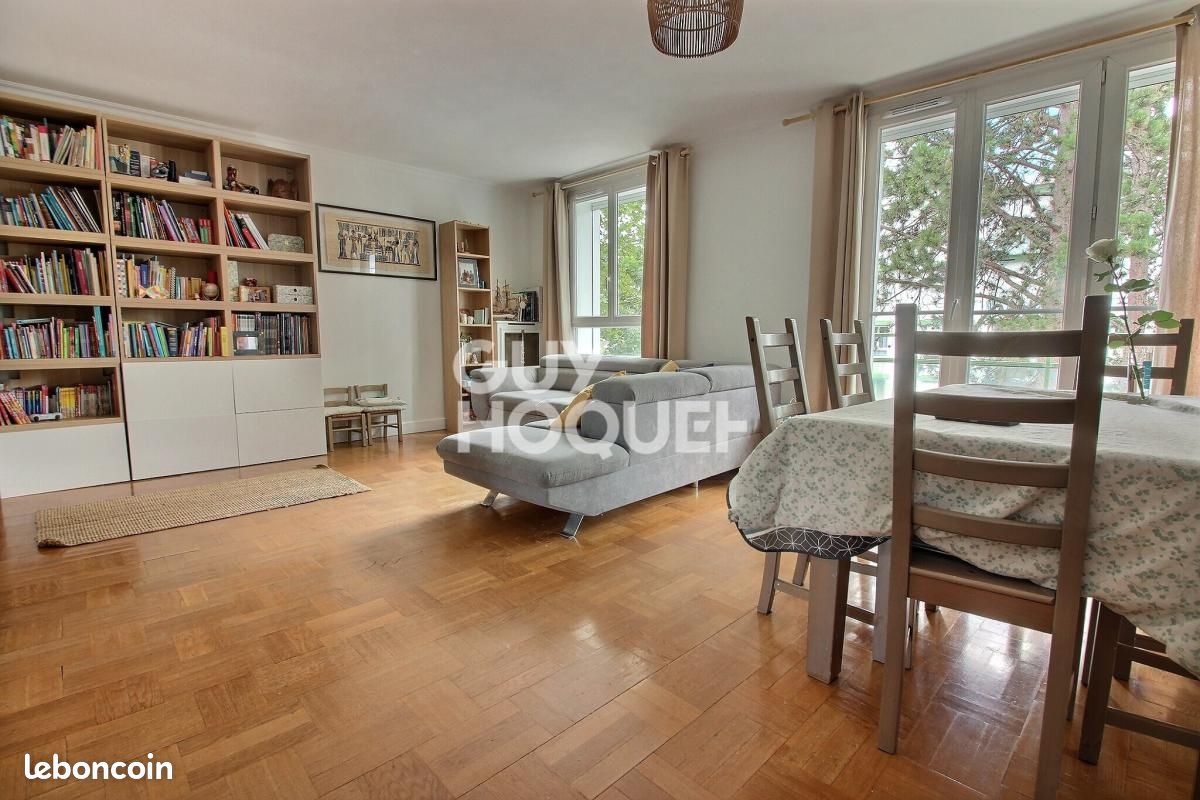 Appartement 4 pièces 83 m² · à Rueil-Malmaison · 83 m² · 1 690 €