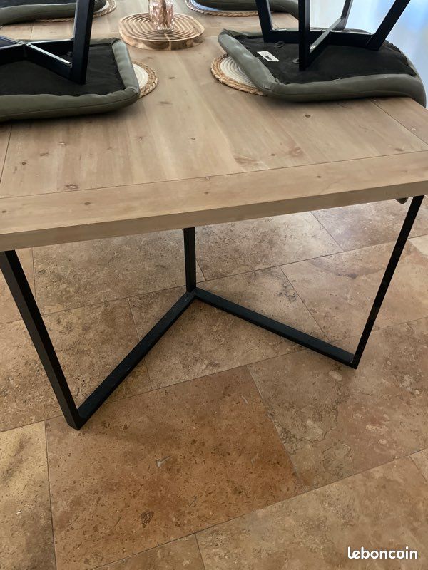 Table salon + chaises (image 2)