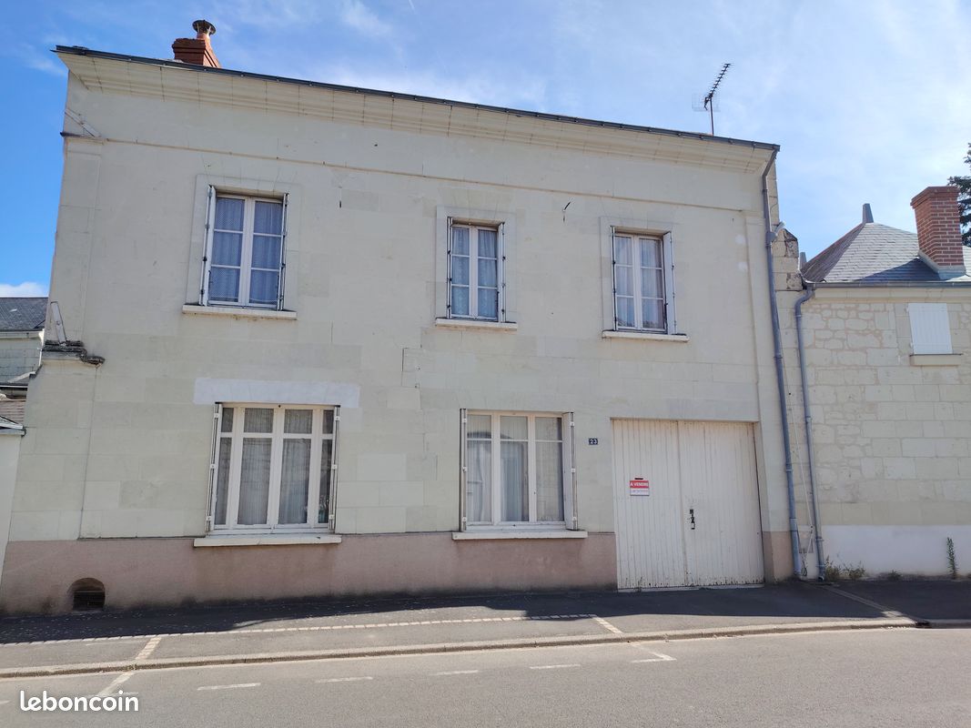 Maison 5 pièces 101 m² · à Varrains · 101 m² · 120 000 €