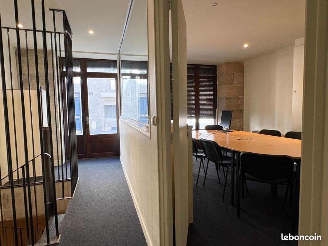 Immeuble 93 m² · à Paris · 93 m² · 730 000 €