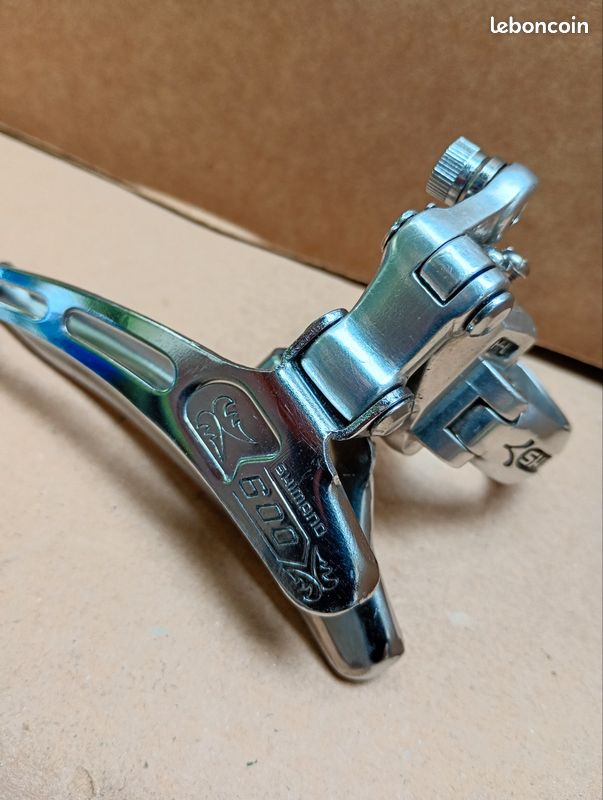 Dérailleur Avant Shimano 600 Arabesque – Vintage Et Fonctionnel