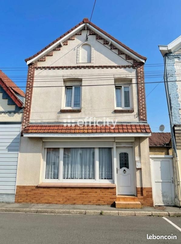 Maison 6 pièces 153 m² · à Houdain · 153 m² · 94 000 €
