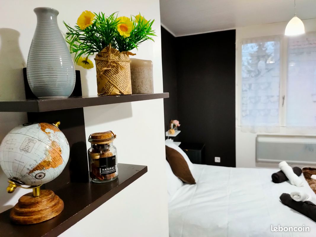 ⭐ Entre deux Meaux ⭐ Proche Disneyland Paris ⭐ 8 à 10 personnes ⭐ WiFi ⭐ 24h/24 ⭐ 7j/7 ⭐ (image 9)