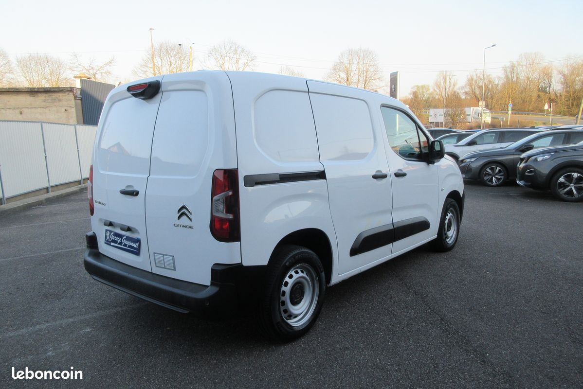 Citroen berlingo 650kg m club bluehdi 100ch (image 2)