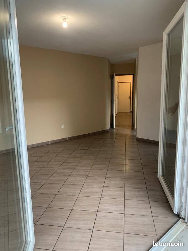 Appartement 4 pièces 81 m² · à Grenoble · 81 m² · 713 €/mois