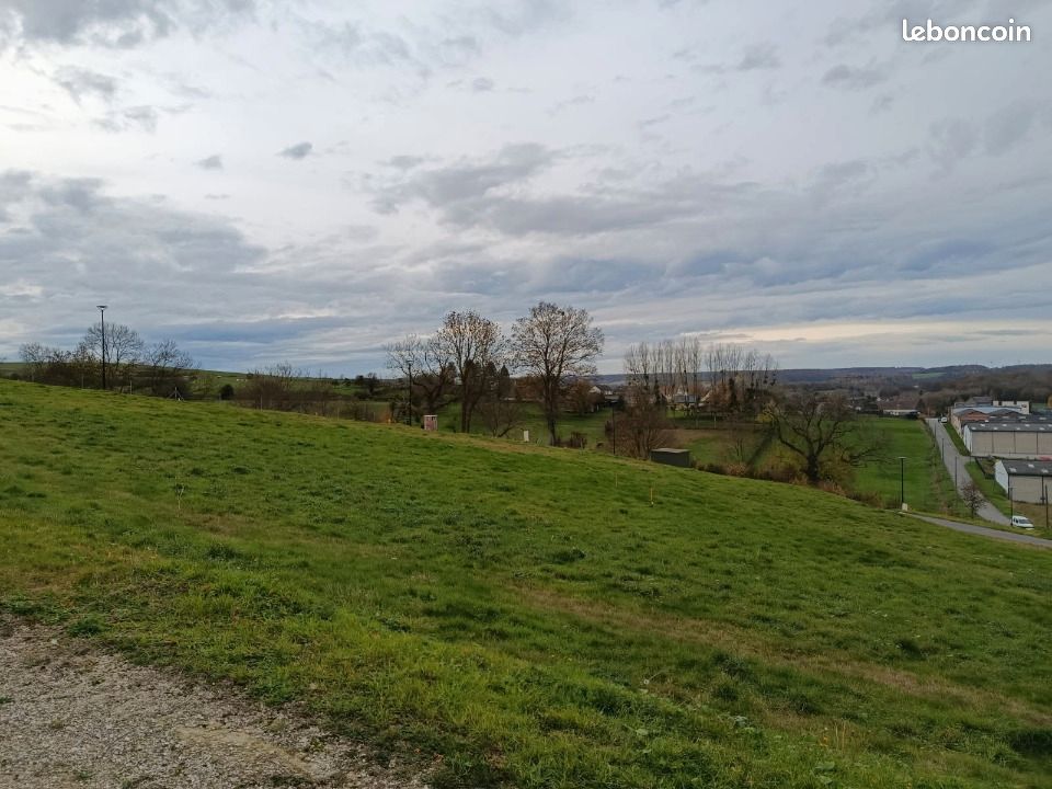 Terrain 766 m² · à Foucarmont · 22 980 €
