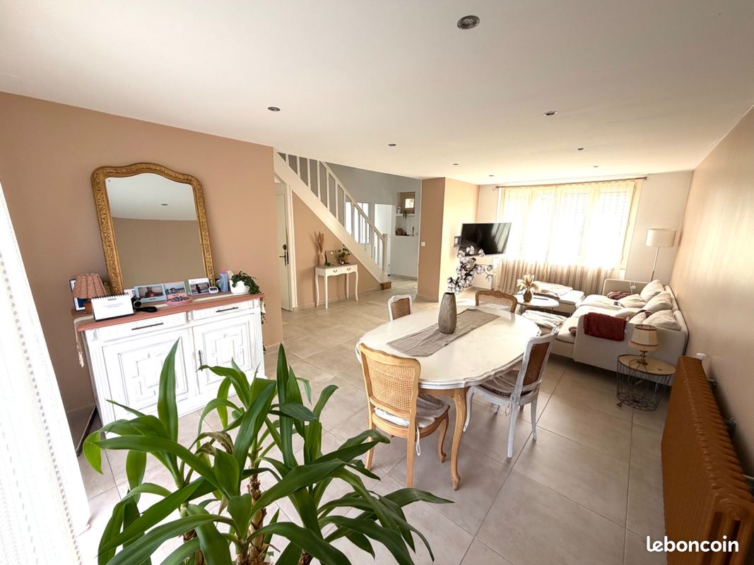 Maison 5 pièces 100 m² · à Montceau-les-Mines · 100 m² · 191 000 €