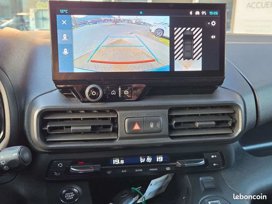 Berlingo BlueHDI 130 XL EAT8 950KG (image 4)