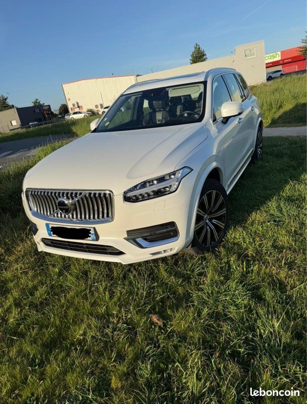 Volvo XC90 (image 1)
