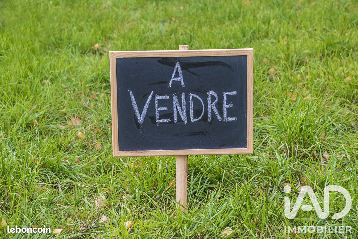 Terrain 409 m² · à Pont-l'Évêque · 409 m² · 56 000 €