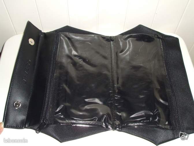 Pochette trousse Shiseido authentique (image 3)