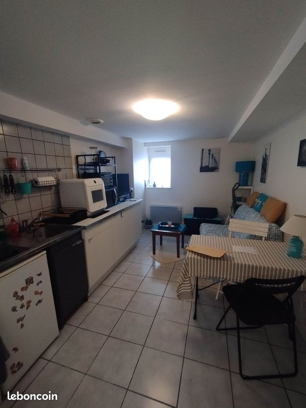Appartement 2 pièces 28 m² · à Laval · 28 m² · 345 €/mois