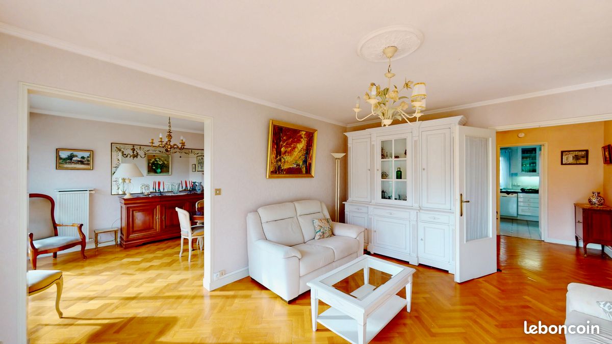 Appartement 5 pièces 105 m² · à Viroflay · 105,3 m² · 645 000 €