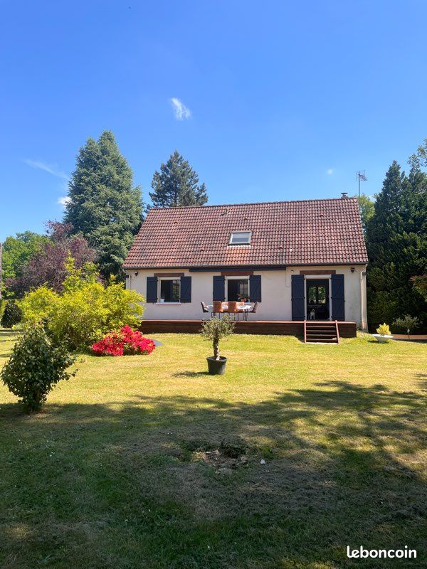 Maison 5 pièces 130 m² · à Sablons sur Huisne · 130 m² · 235 000 €
