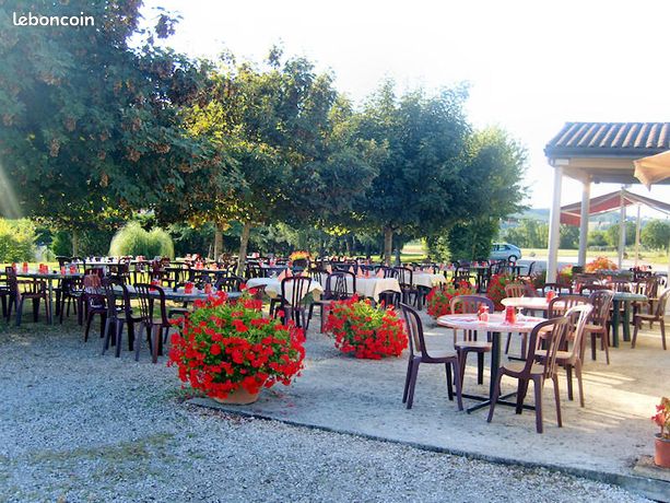 Rare – Bâtisse de caractère avec terrain de 5 800 m² à vendre – Cavagnac (Lot)