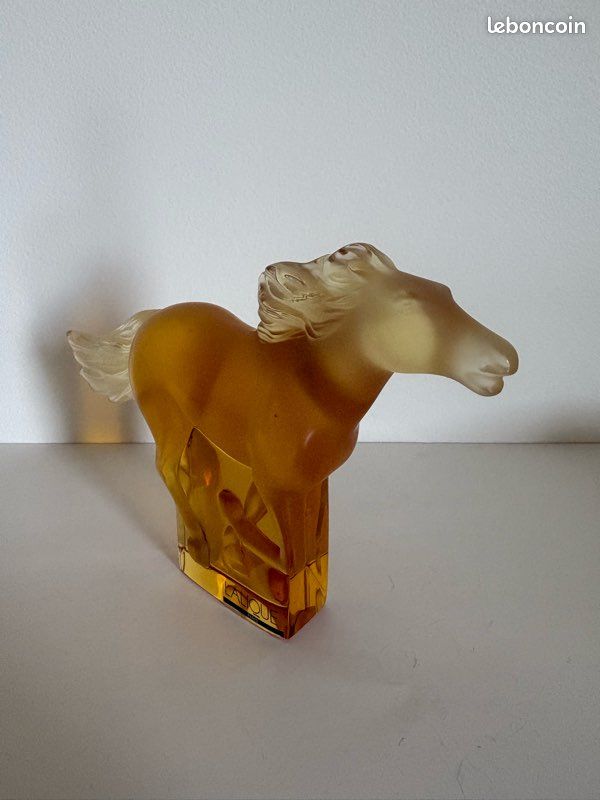 Cheval Lalique (image 5)