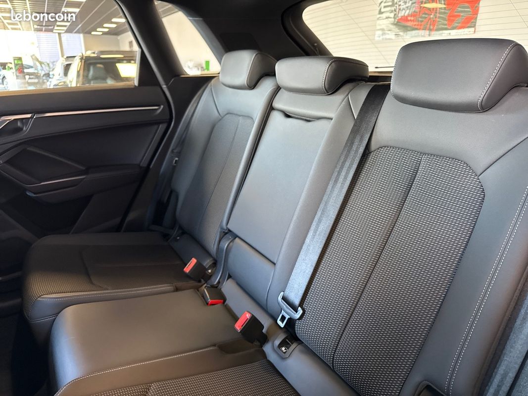 AUDI Q3 35 TDI 150 ch S tronic 7 Quattro S line (image 19)