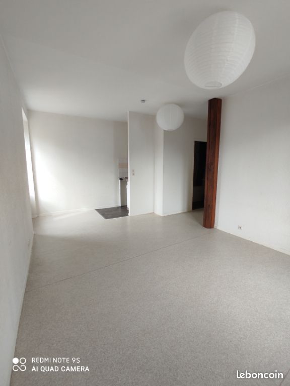 Studio 1 pièce 30 m² - Limoges 87000 (image principale 1)