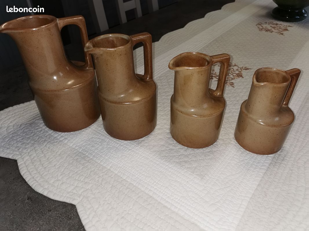 Lot de 4 pichets (image 1)
