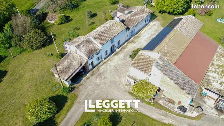 Maison 23 pièces 340 m²