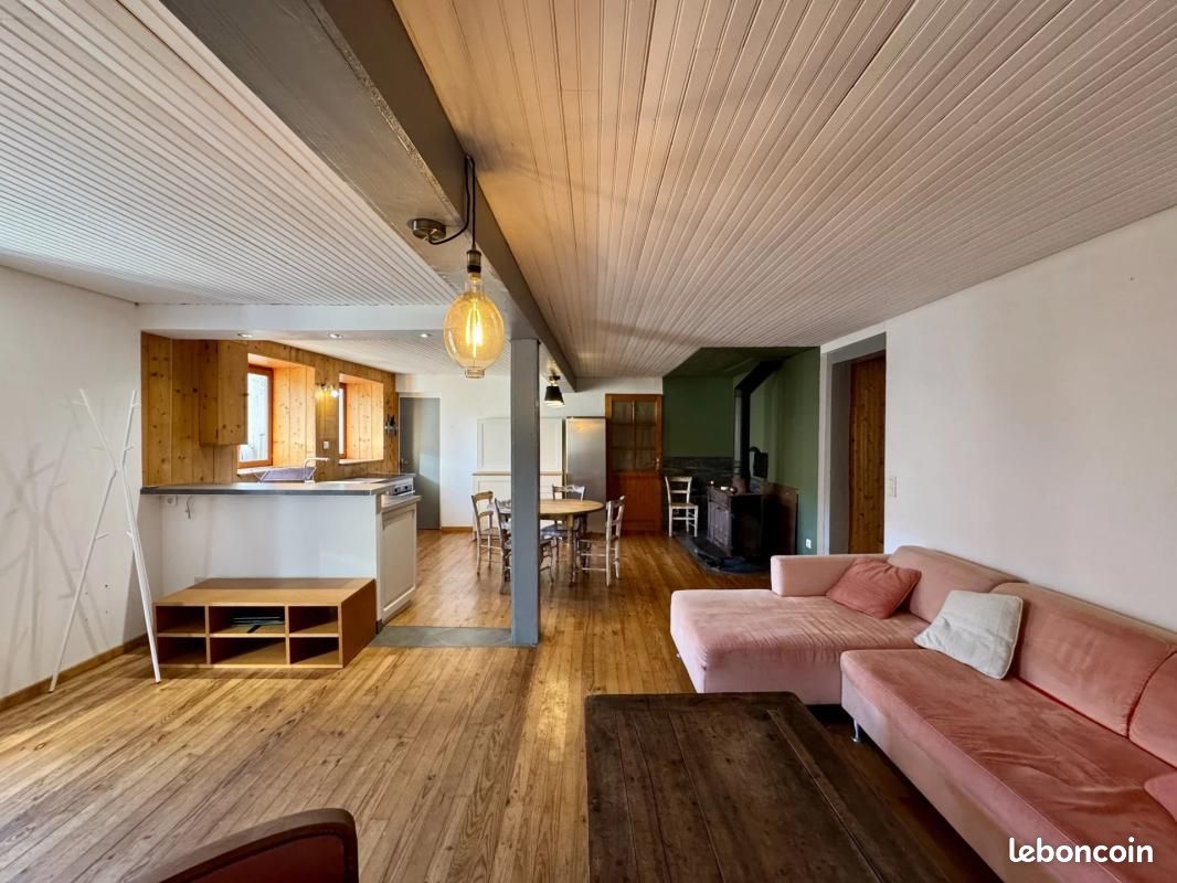 Maison 3 pièces 91 m² · à Encourtiech · 91 m² · 750 €