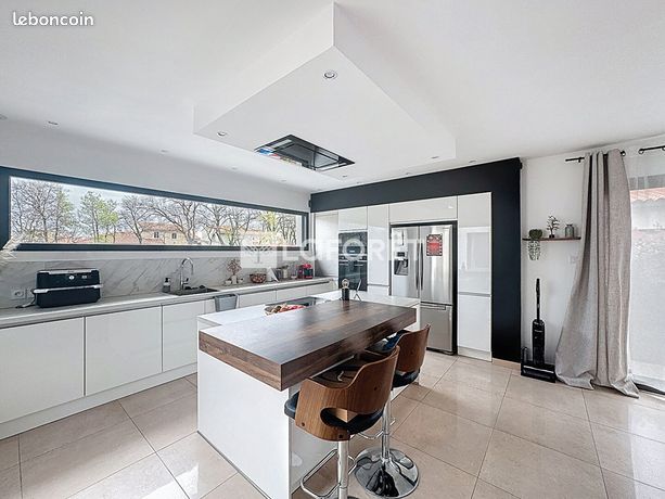 Maison 5 pièces 142 m²