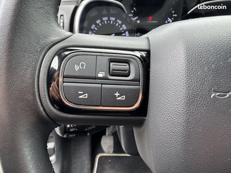 Citroen C3 1.2 PureTech 110 Saint James / GPS + CAMERA / GARANTIE 12 MOIS (image 25)