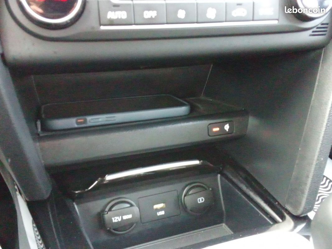 KIA CEE D CEED 1.6 CRDi 136 ch MHEV BVM6 GT Line (image 10)