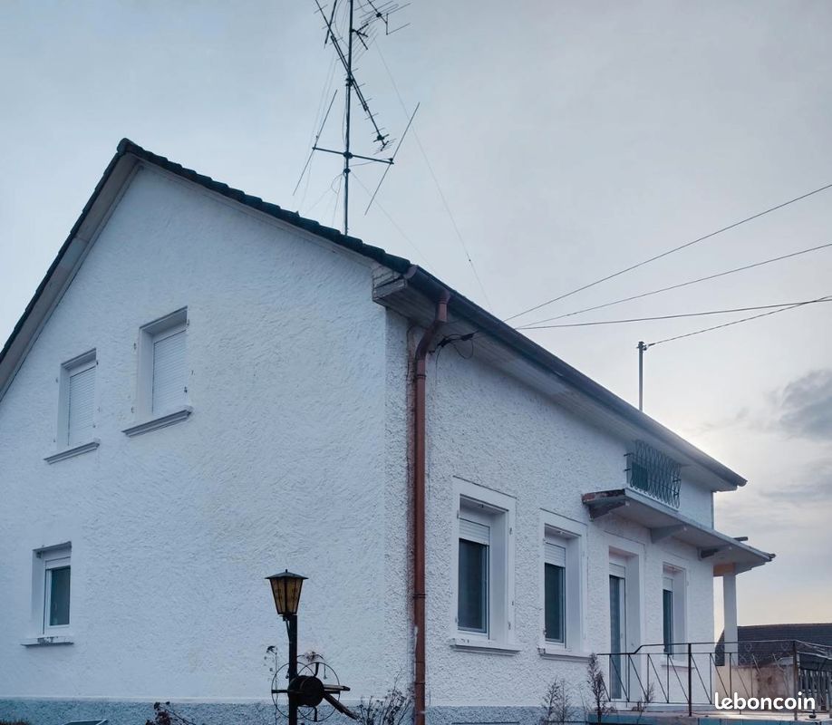 Maison 5 pièces 130 m² · à Voyer · 130 m² · 220 000 €