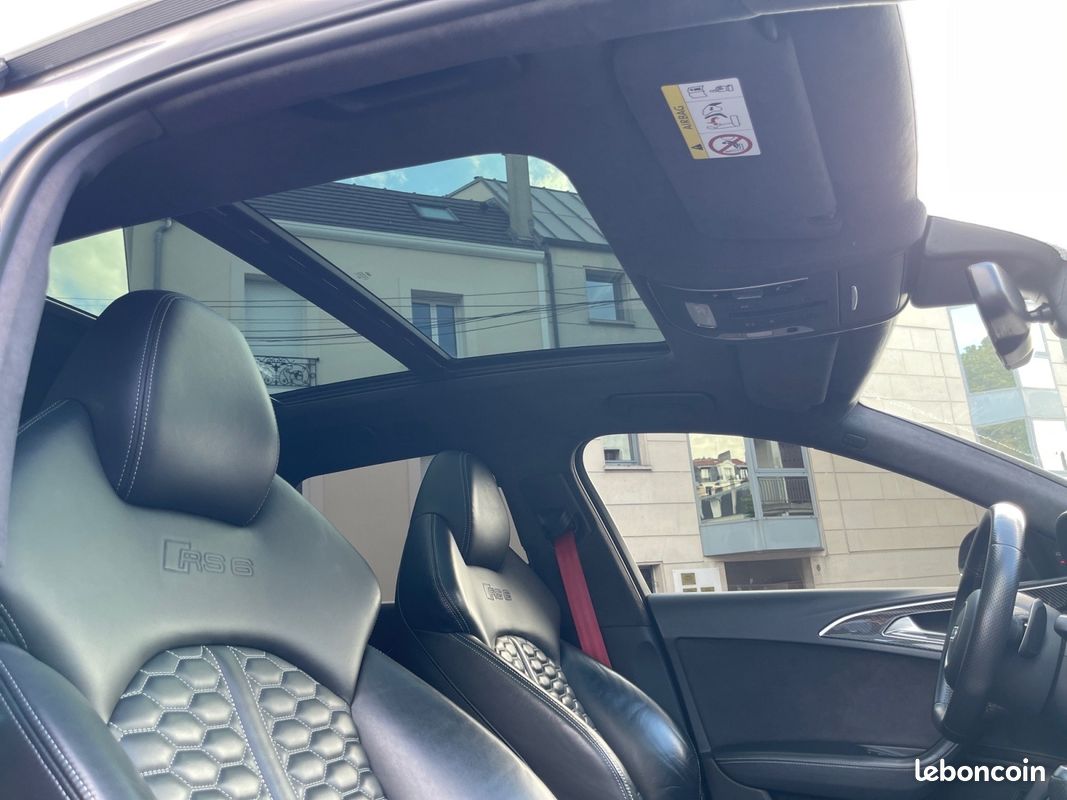 AUDI RS6 PERFORMANCE 605Ch Toit Ouvrant Bose CarPlay Caméra 3D Freins Céramique Toutes Options Suivi Complet Audi Garantie 12 mois (image 19)