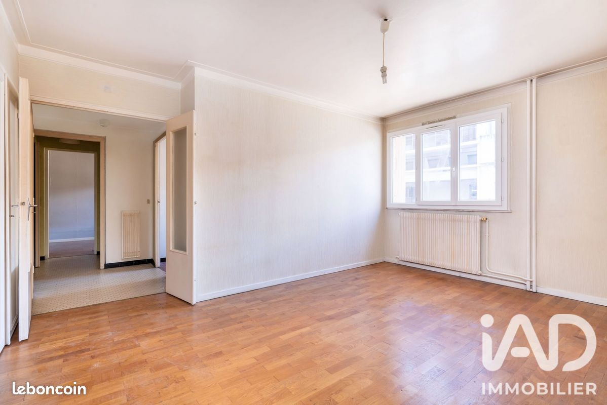 Appartement 2 pièces 49 m² · à Villeurbanne · 49 m² · 135 000 €