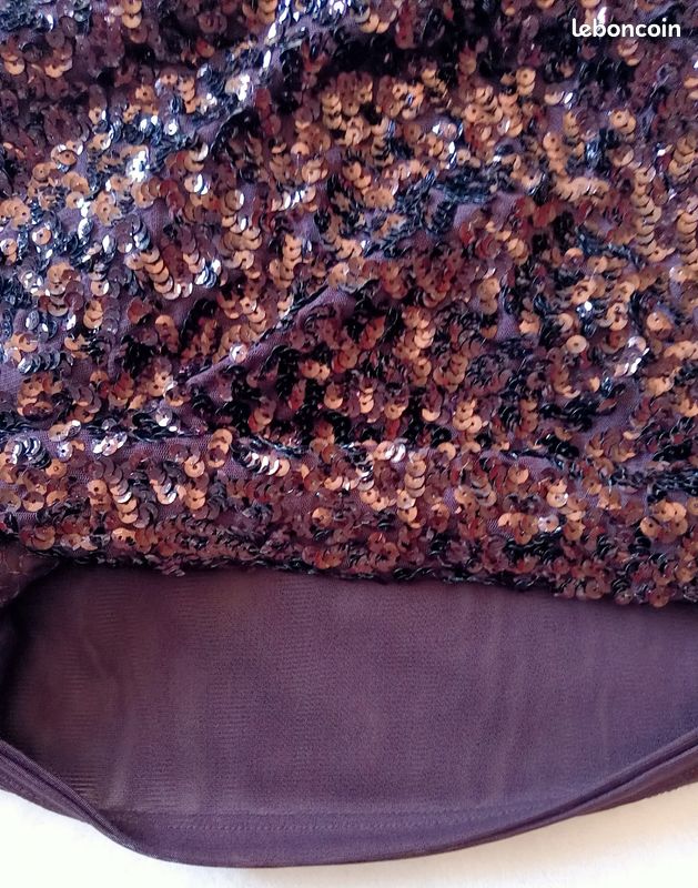 Robe marron à sequin (image 4)