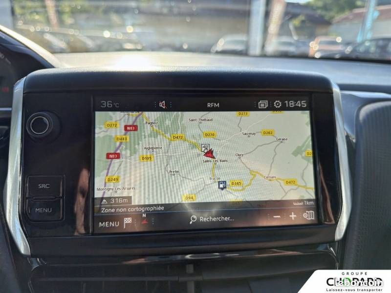 Peugeot 2008 1.2 PureTech 110ch S&S EAT6 GT Line (image 14)