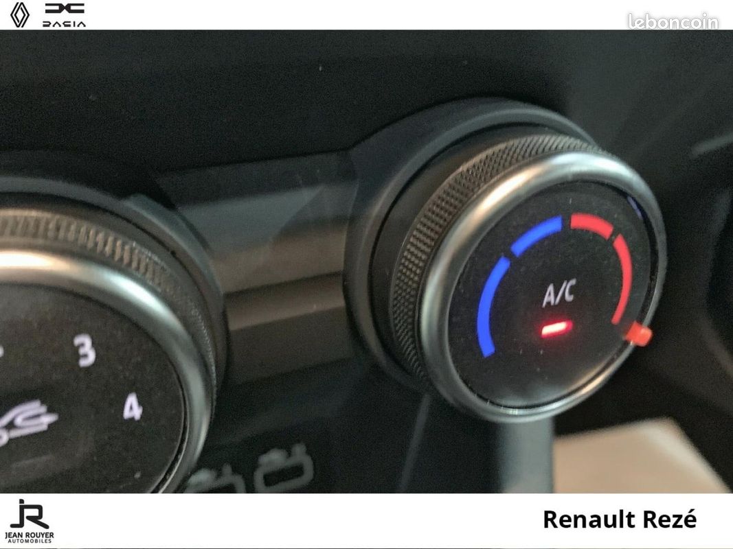 Renault Clio 1.0 TCe 90ch Evolution - 25 (image 25)