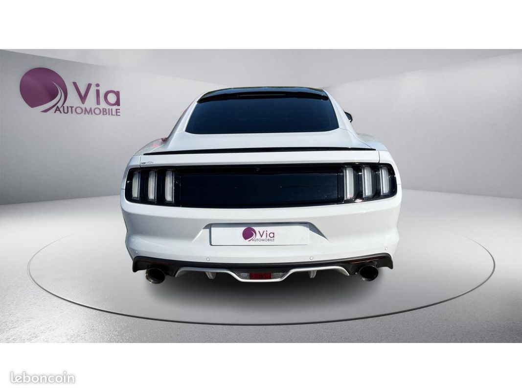 FORD MUSTANG Fastback 2.3 EcoBoost 317 COUPE - ENTRETIENS FORD / SIEGES CHAUFFANTS ET VENTILES / CAMERA DE RECUL (image 7)