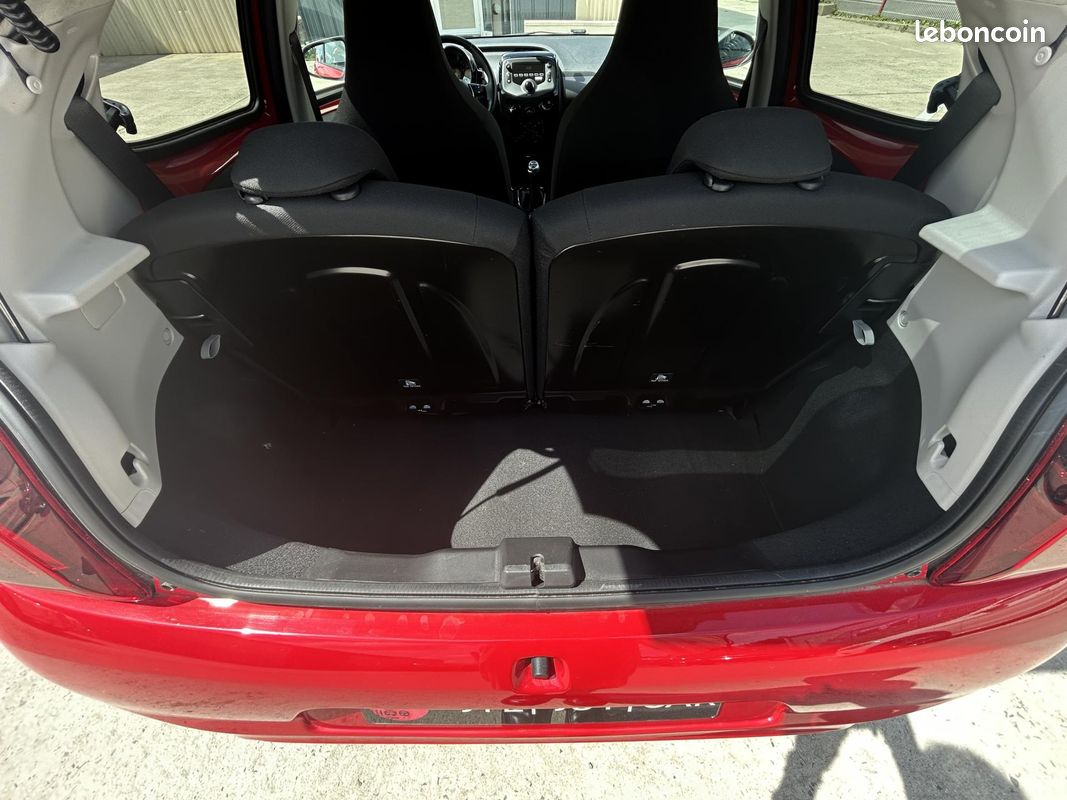PEUGEOT 108 1.0 VTi - 72 Style - Garantie 12 mois (image 17)