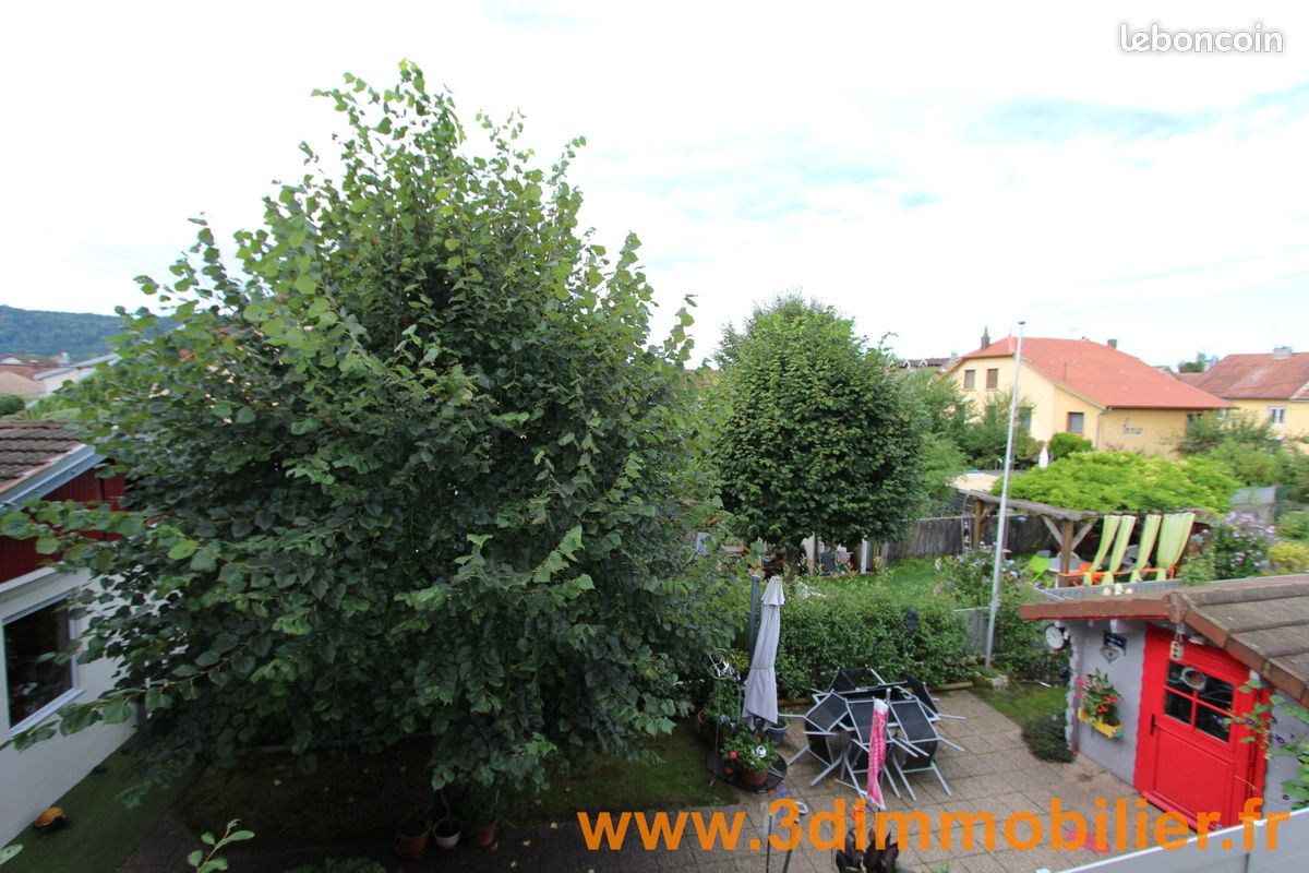 Maison 7 pièces 191 m² · à Champagnole · 191 m² · 200 000 €