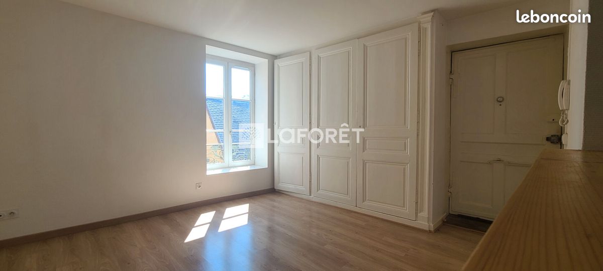 Appartement 3 pièces 51 m² · à L'Arbresle · 51 m² · 650 €
