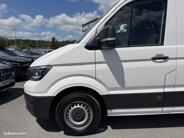 Volkswagen CRAFTER FOURGON VOLKSWAGEN CRAFTER 177 CV GPS TEL CAMERA DE RECUL VITRE ARRIERE Fourgon Business Line L4 H3 (21 243HT) (image 2)