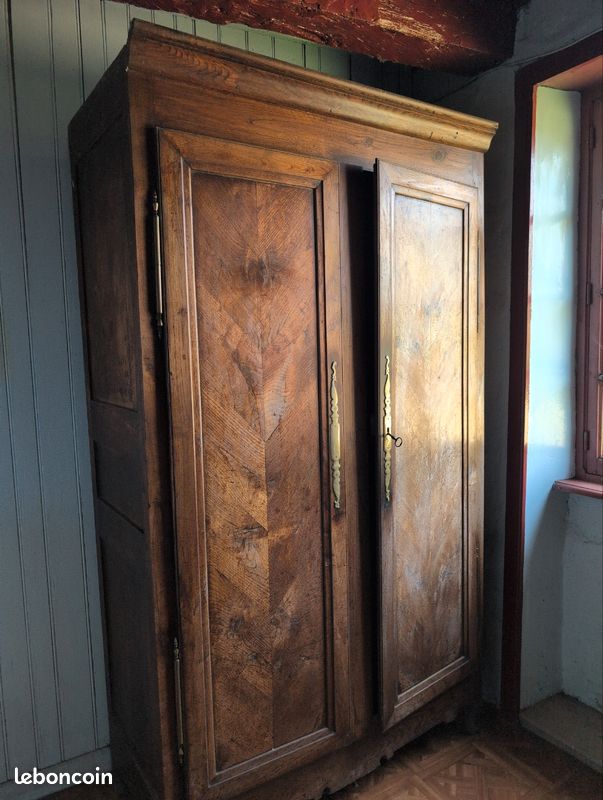 Armoire ancienne (image 1)