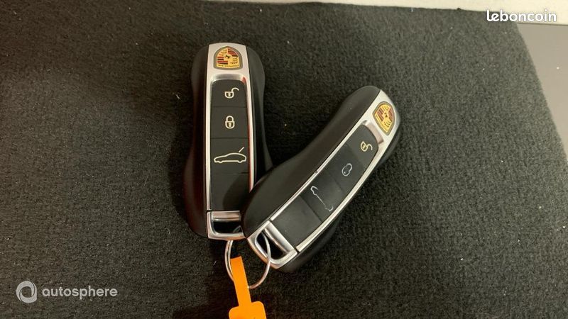 Porsche Panamera Sport Turismo 3.0 V6 462ch 4 E-Hybrid (image 16)