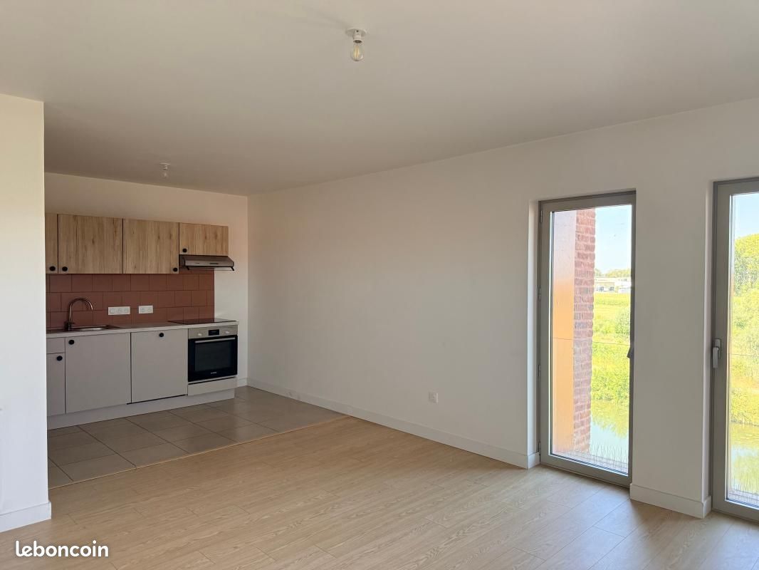 Appartement 2 pièces 61 m² · à Armentières · 61 m² · 664 €