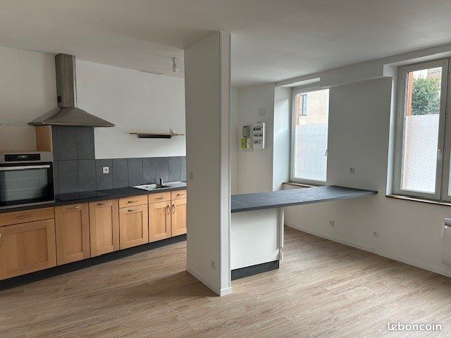 Appartement 3 pièces 80 m² · à Thizy-les-Bourgs · 80 m² · 550 €/mois