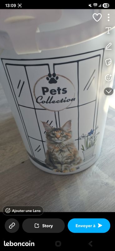 Conteneur à croquettes chien/chat CURVER (image 1)