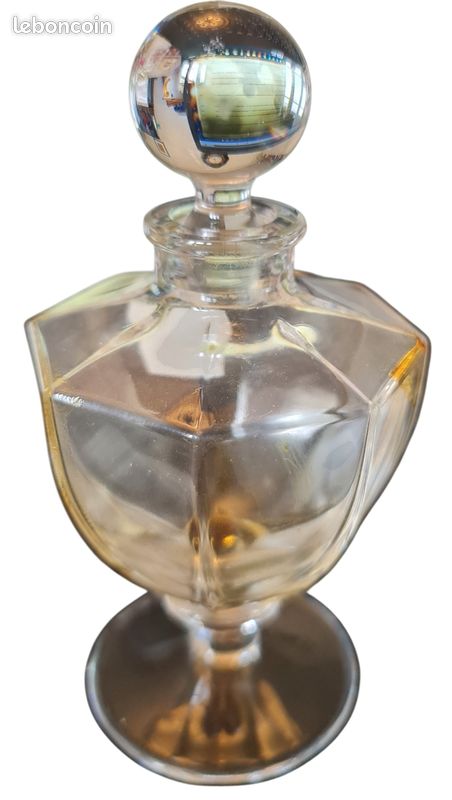 Flacon en cristal de Sèvres (image 2)