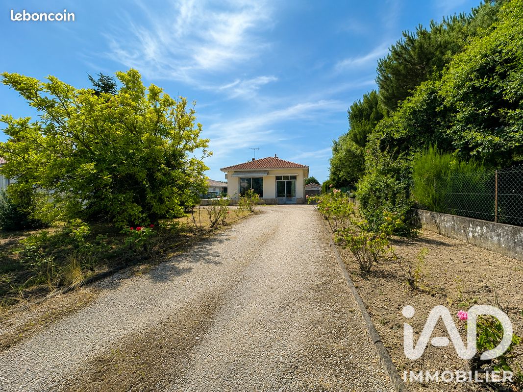 Maison 4 pièces 95 m² · à Le Taillan-Médoc · 95 m² · 349 000 €