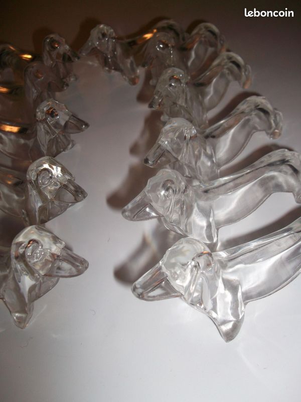 Lot De 12 Porte-couteaux Vintage - Chien Teckel Basset - Plastique Incolore Années 1970