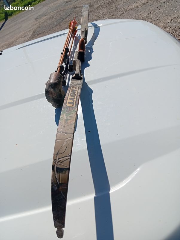 Arc à Poulie Hoyt RX-8 Ultra 2024 - Droitier / 50-60 Livres | Cam 1 Bourbon Item 12554367