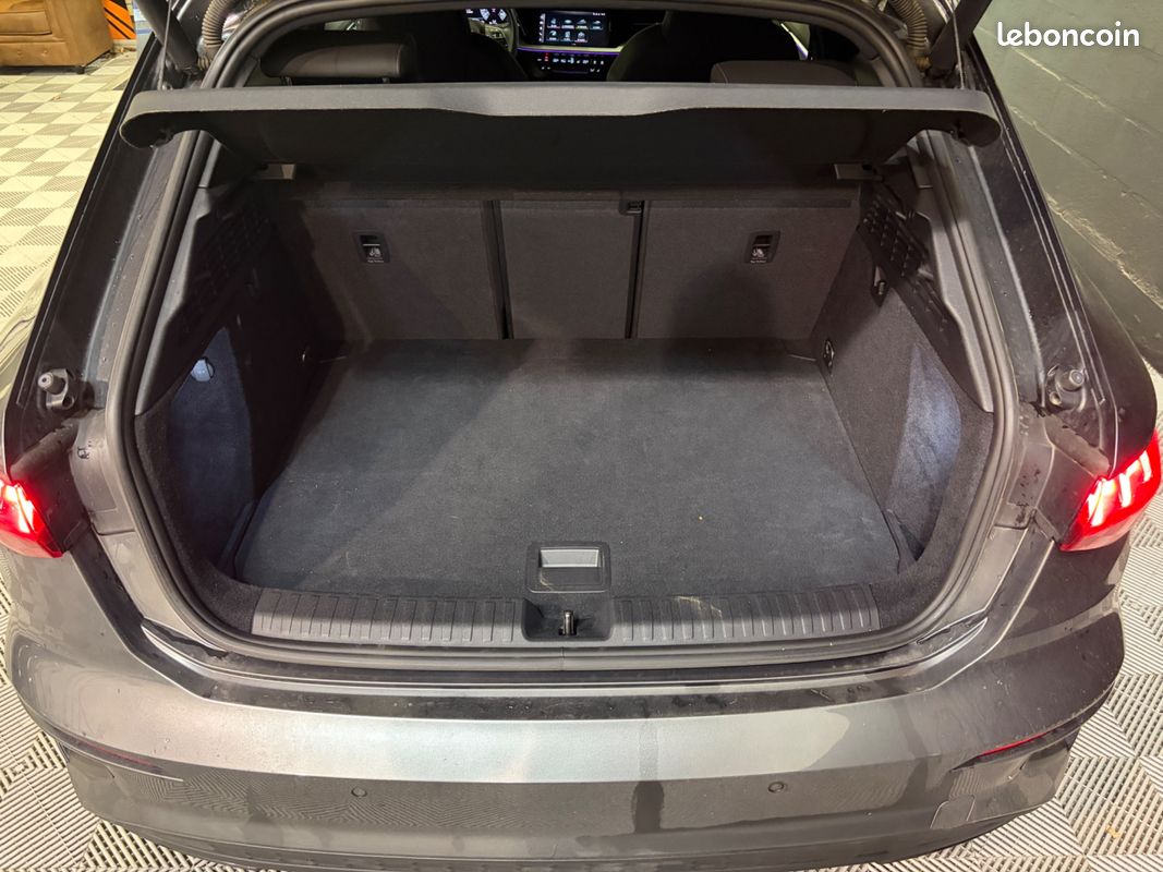Audi a3 sportback 1.4 40 tfsie 204ch phev s-line bva/entretien audi/ matrix led/ sieges chauffants/ b&o (image 13)